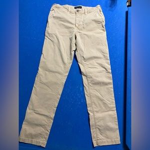 American Eagle Khaki Pant